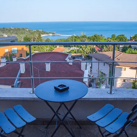 Black Sea Narcissus - Quiet With Amazing Sea View Apartmán