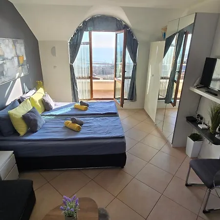 Black Sea Narcissus - Quiet With Amazing Sea View Varna