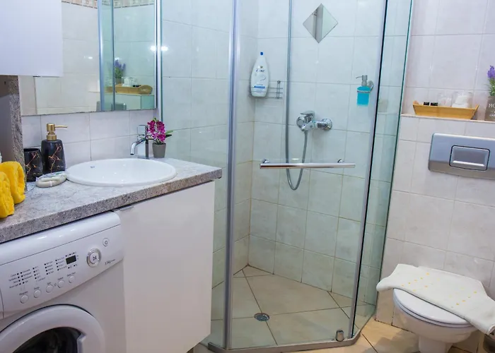 Black Sea Narcissus - Quiet With Amazing Sea View